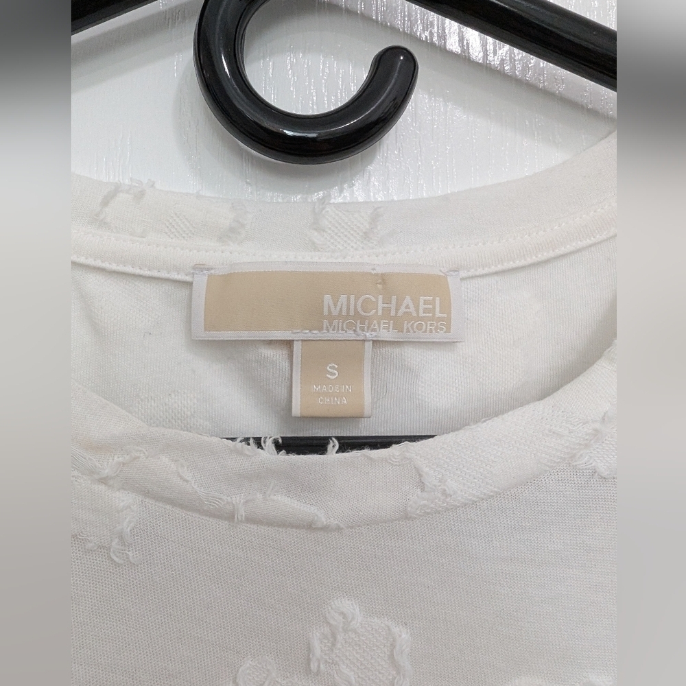 Michael Michael Kors Floral White Tank with Ruffled Hem - Picture 4 of 7